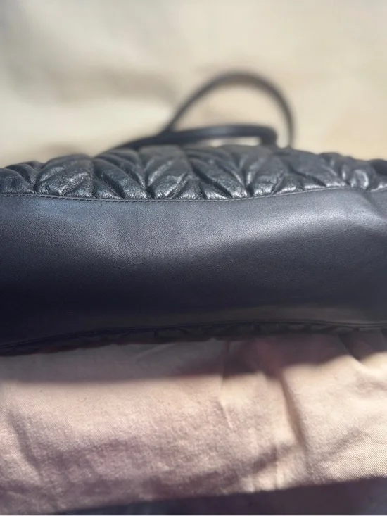 Coach Black Lexy Quilted Leather Shoulder Tote with Gold Hardware - Picture 7 of 12